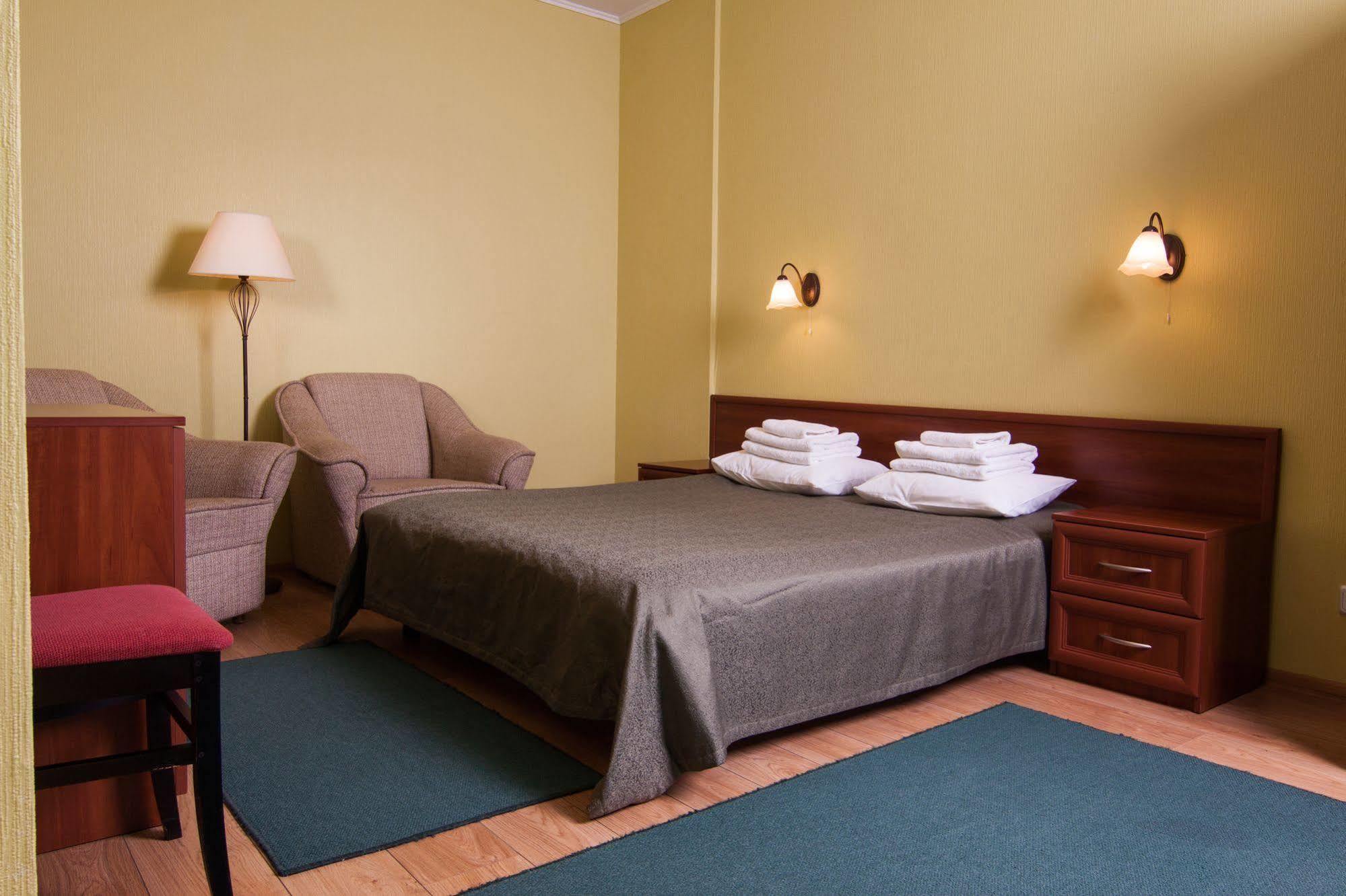Mini-Hotel On Geroiv Energetykiv Street 18 Κίεβο Εξωτερικό φωτογραφία