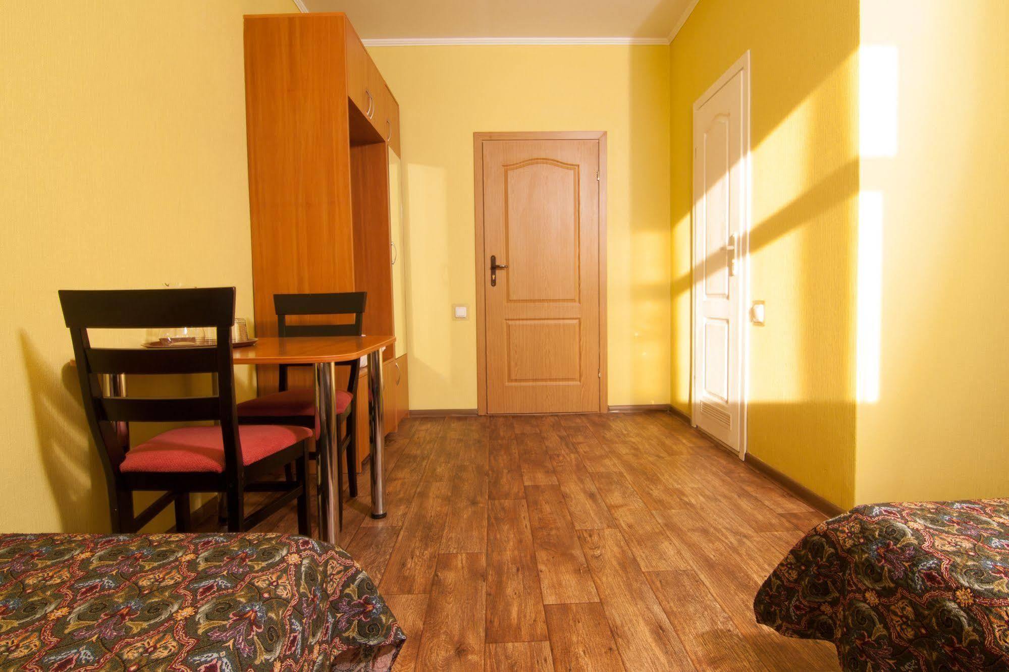 Mini-Hotel On Geroiv Energetykiv Street 18 Κίεβο Εξωτερικό φωτογραφία